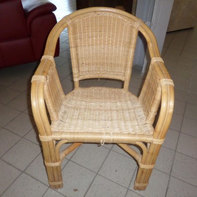 Krėslas kodas 25RG216
