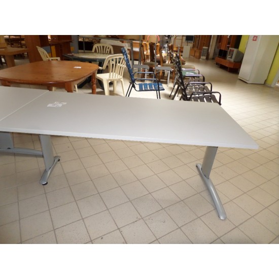 Stalas biurui kodas 25RG198