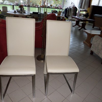 Kėdės 2vnt kodas 25RG207
