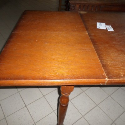 Stalas kodas 25RG212